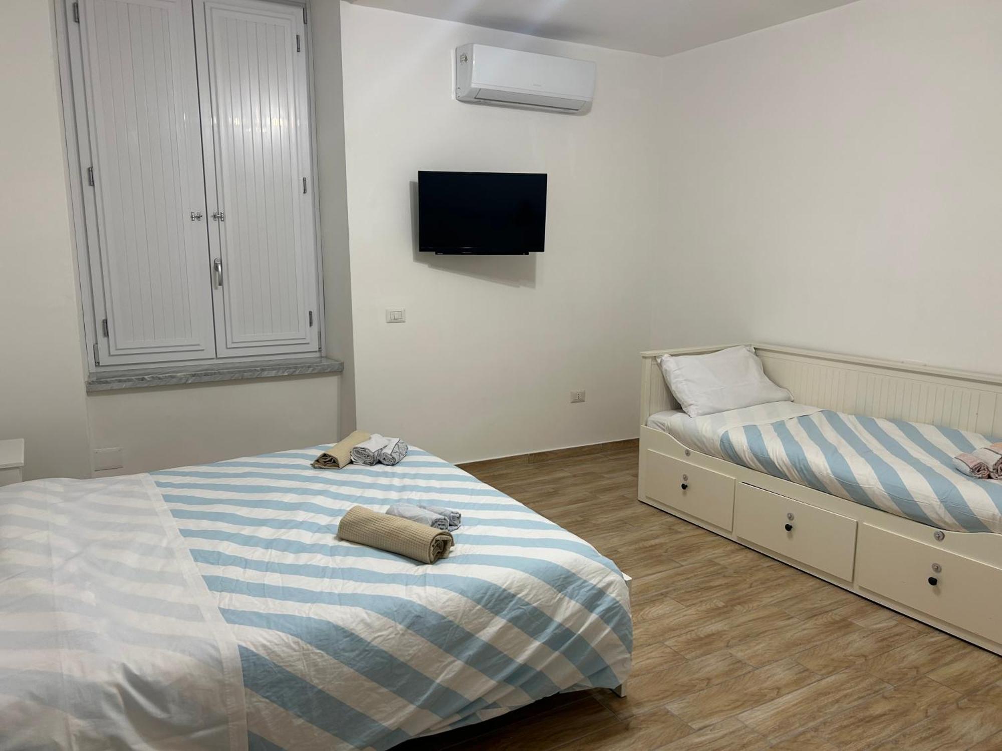 Suite Di Giordy Napoli Centro Екстериор снимка